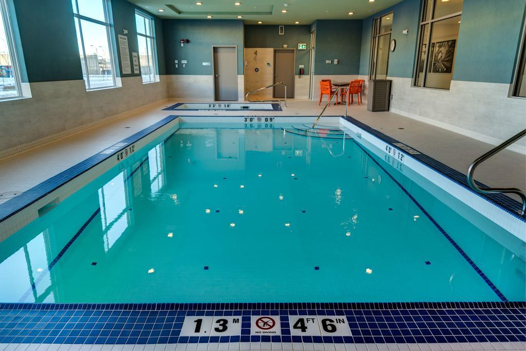 Candlewood Suites West Edmonton - Mall Area By Ihg Εξωτερικό φωτογραφία