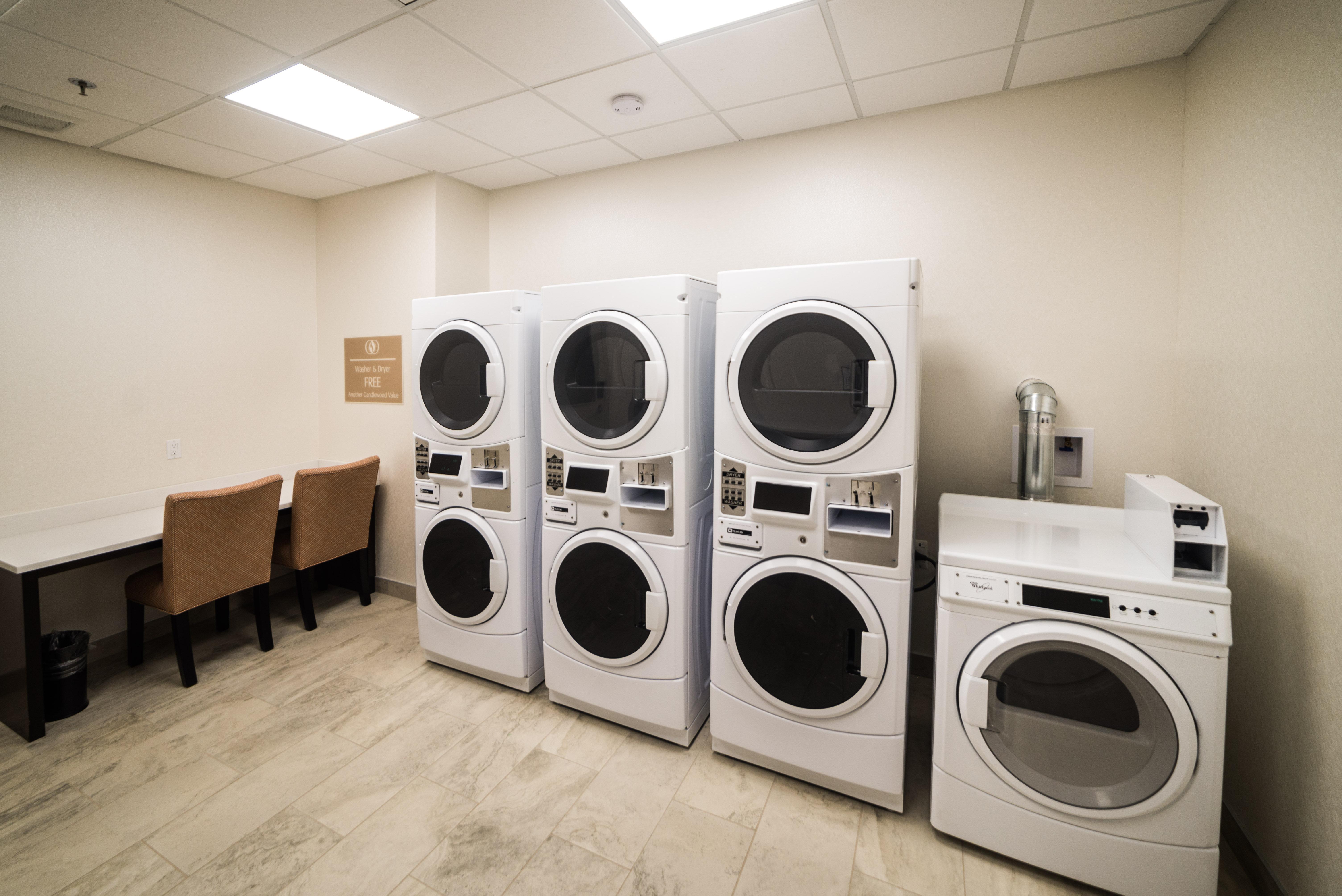Candlewood Suites West Edmonton - Mall Area By Ihg Εξωτερικό φωτογραφία