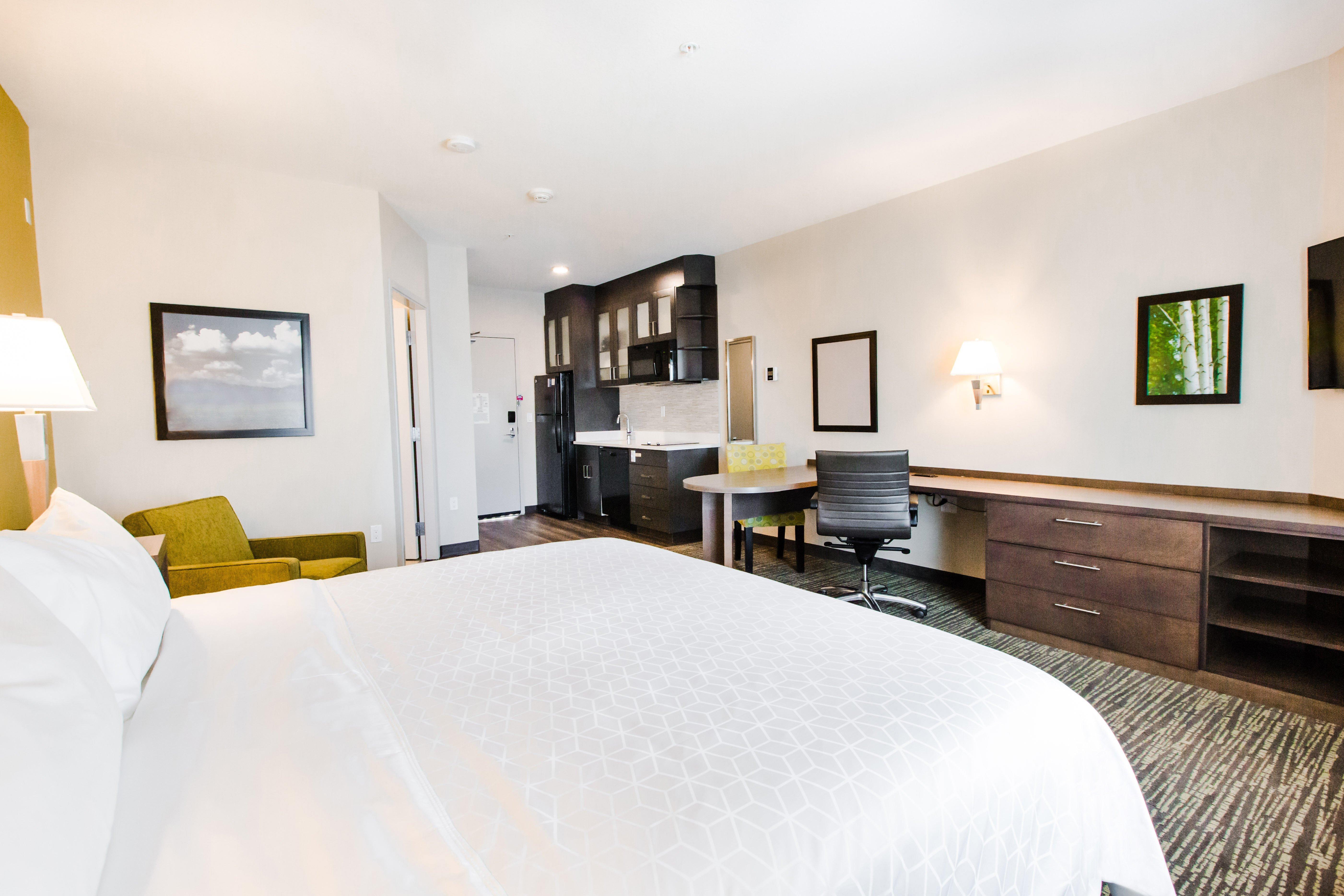 Candlewood Suites West Edmonton - Mall Area By Ihg Εξωτερικό φωτογραφία